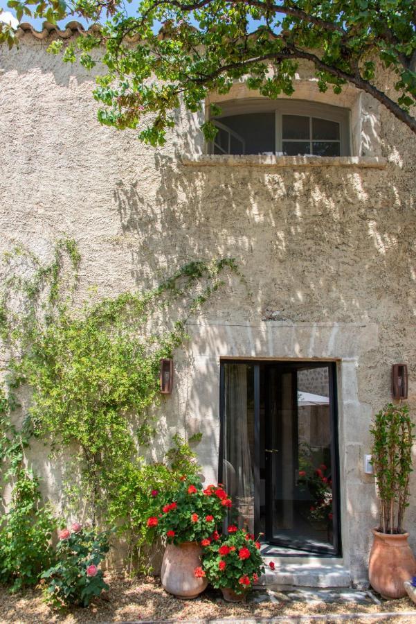 Jk Moulin Paradou Εξωτερικό φωτογραφία