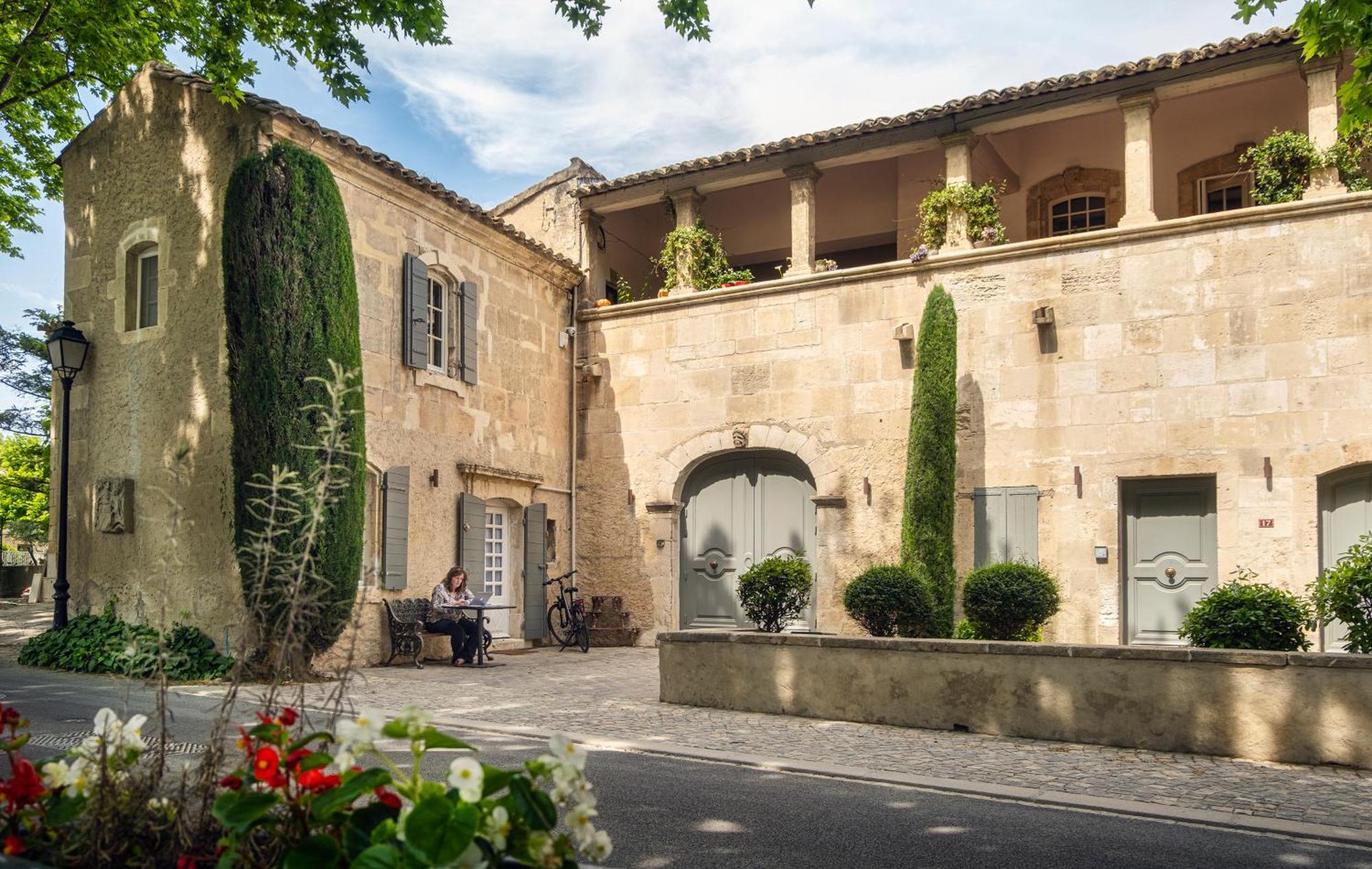 Jk Moulin Paradou Εξωτερικό φωτογραφία